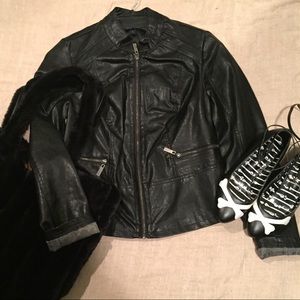 Apt. 9 Blazer style faux leather jacket